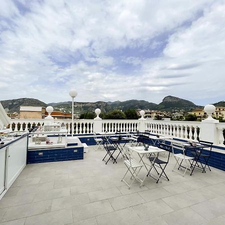 Villa Gabriella - Rooms & Breakfast Sant'Agnello Exterior foto